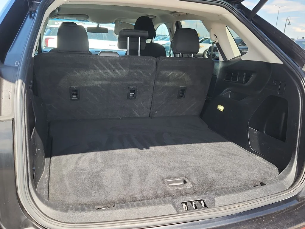 Used 2016 Black Ford SEL image 12