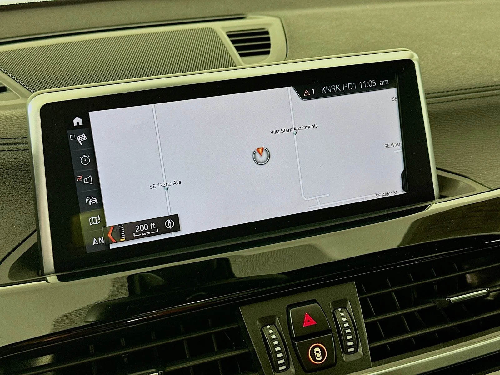 Used 2020 Glacier Silver Metallic BMW sDrive28i image 14