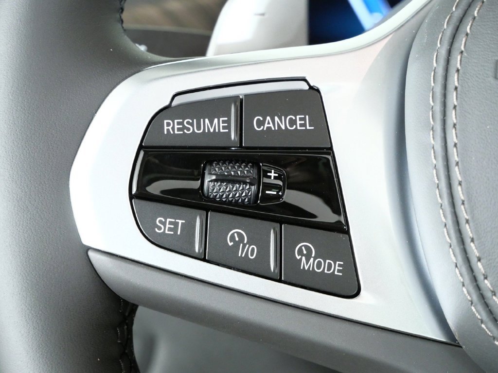 New 2026 Black Sapphire Metallic BMW xDrive50e image 41