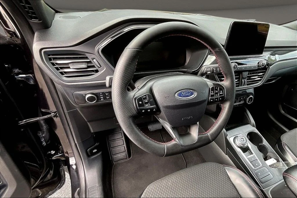 Used 2025 Black Ford ST-Line image 10