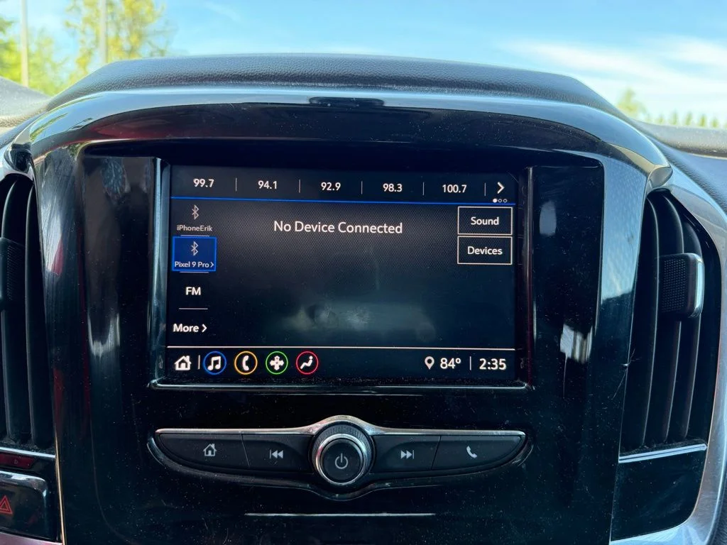 Used 2020 Summit White Chevrolet LS image 14