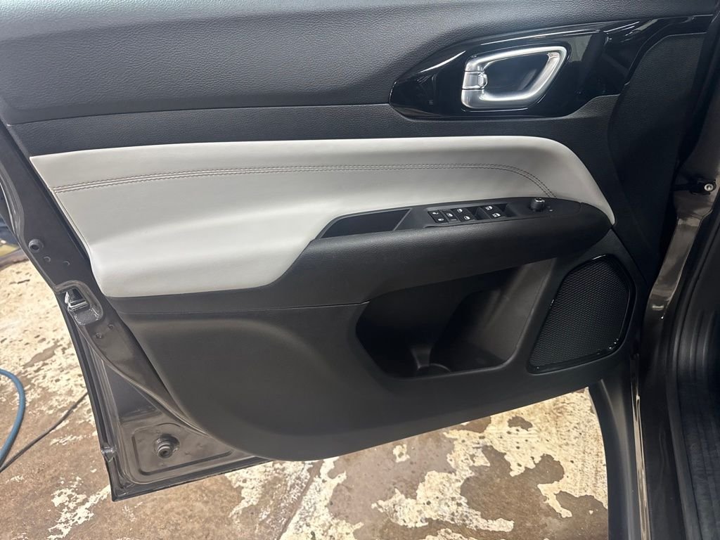 Certified Used 2023 Gray Jeep Limited image 15