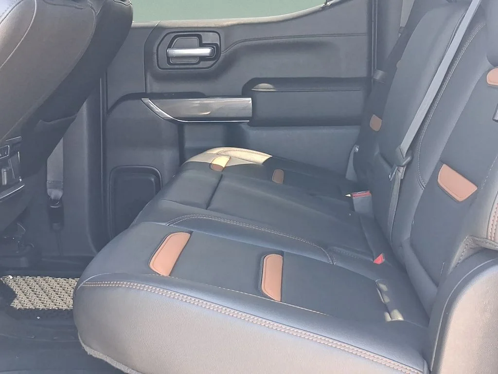Used 2021 Summit White GMC AT4 image 14