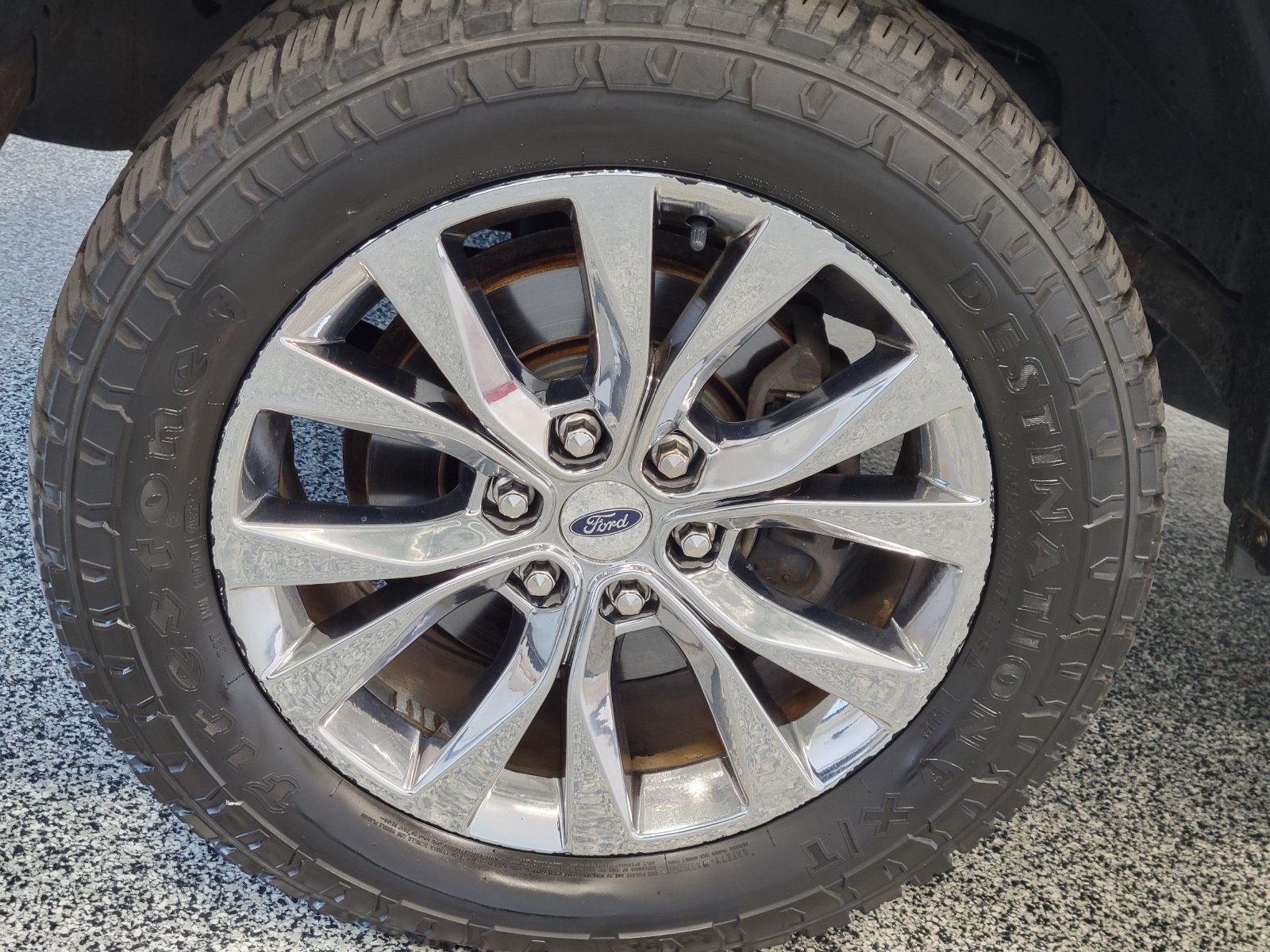 Used 2016 Blue Ford XLT image 5