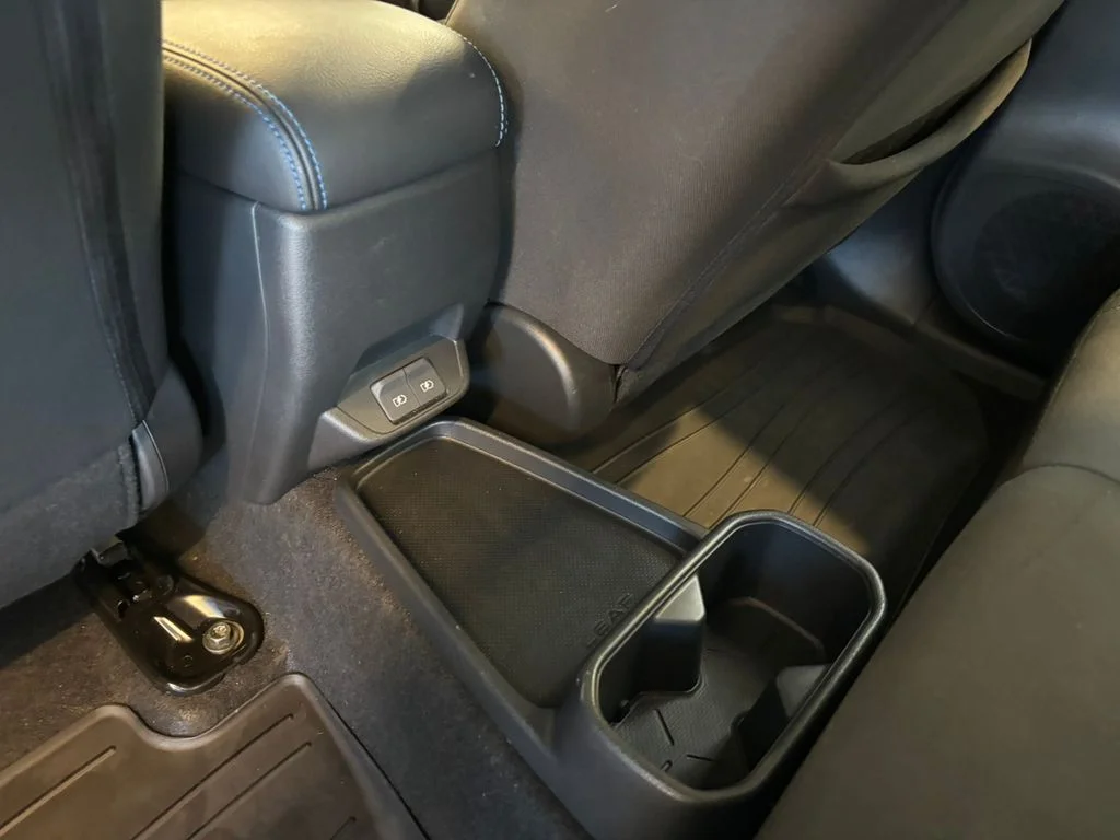 Certified Used 2024 White Nissan S image 18
