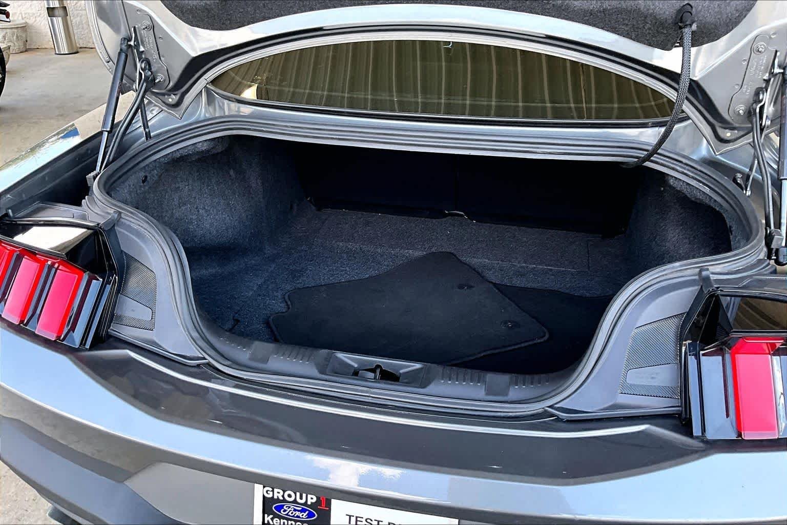 Used 2025 Carbonized Gray Ford EcoBoost image 29