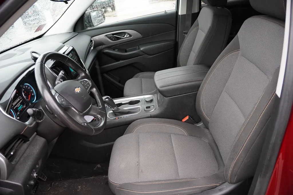 Used 2019 Cajun Red Tintcoat Chevrolet LT image 4