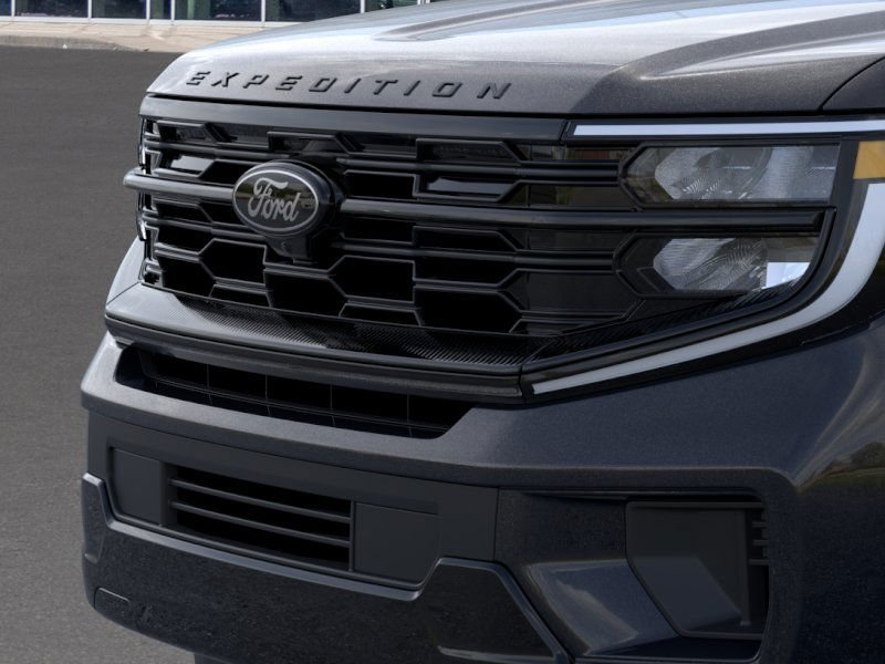 New 2026 Agate Black Metallic Ford Platinum® image 17