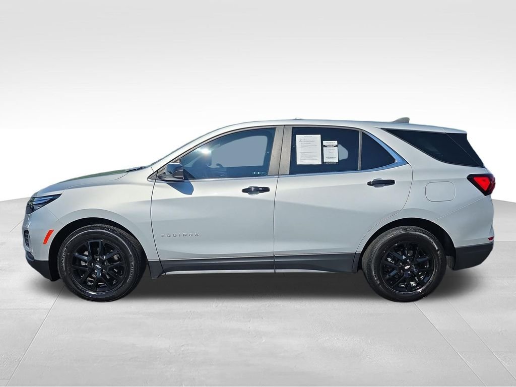 Used 2022 Silver Chevrolet LT image 9