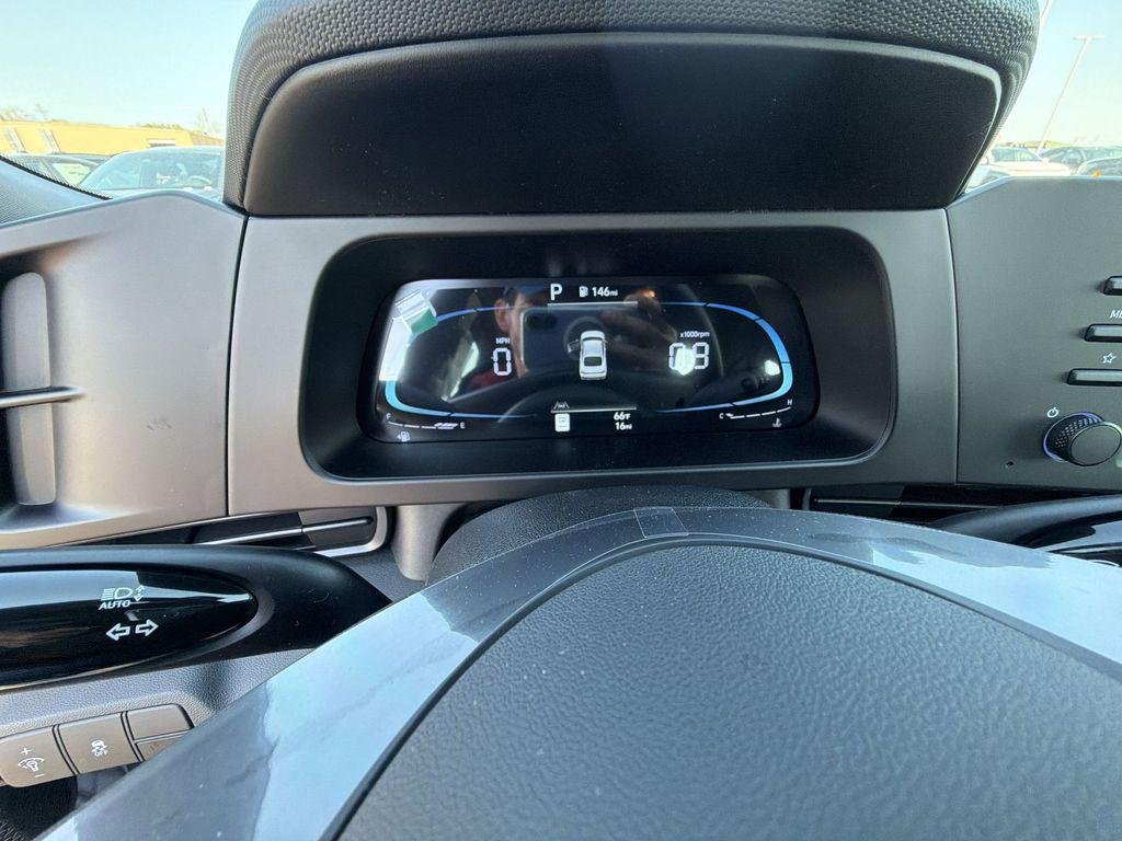 New 2026 Gray Hyundai SEL Sport Premium image 15