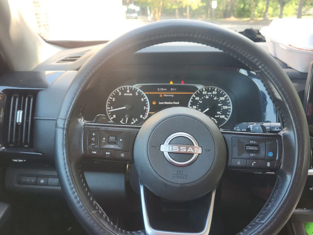 Used 2023 White Nissan SV image 4