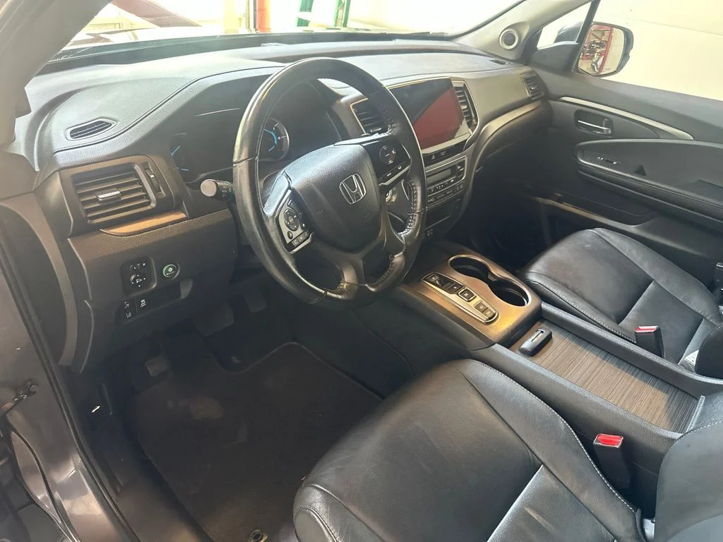 Used 2021  Honda EX-L image 8
