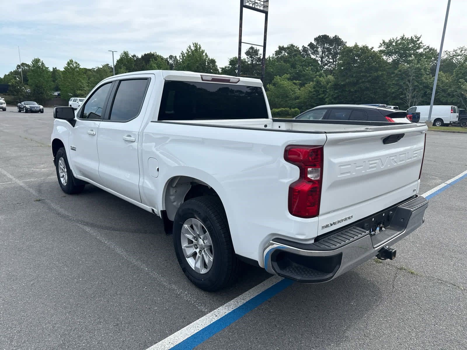 Used 2020 Summit White Chevrolet LT image 4