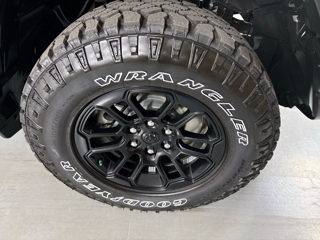 New 2026 Granite Crystal Metallic Clear-Coat Exterior Paint RAM Rebel image 10