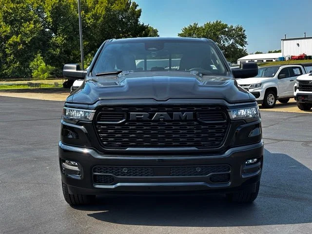 New 2026 Diamond Black Crystal Pearlcoat RAM Express image 2