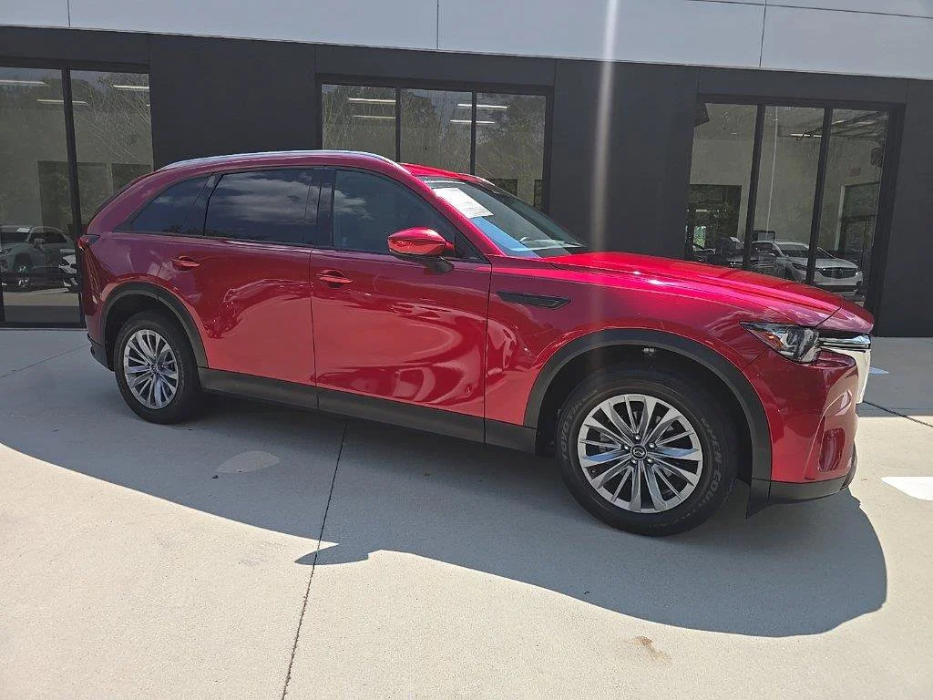 Certified Used 2024 Red Mazda 3.3 Turbo Preferred Plus image 4