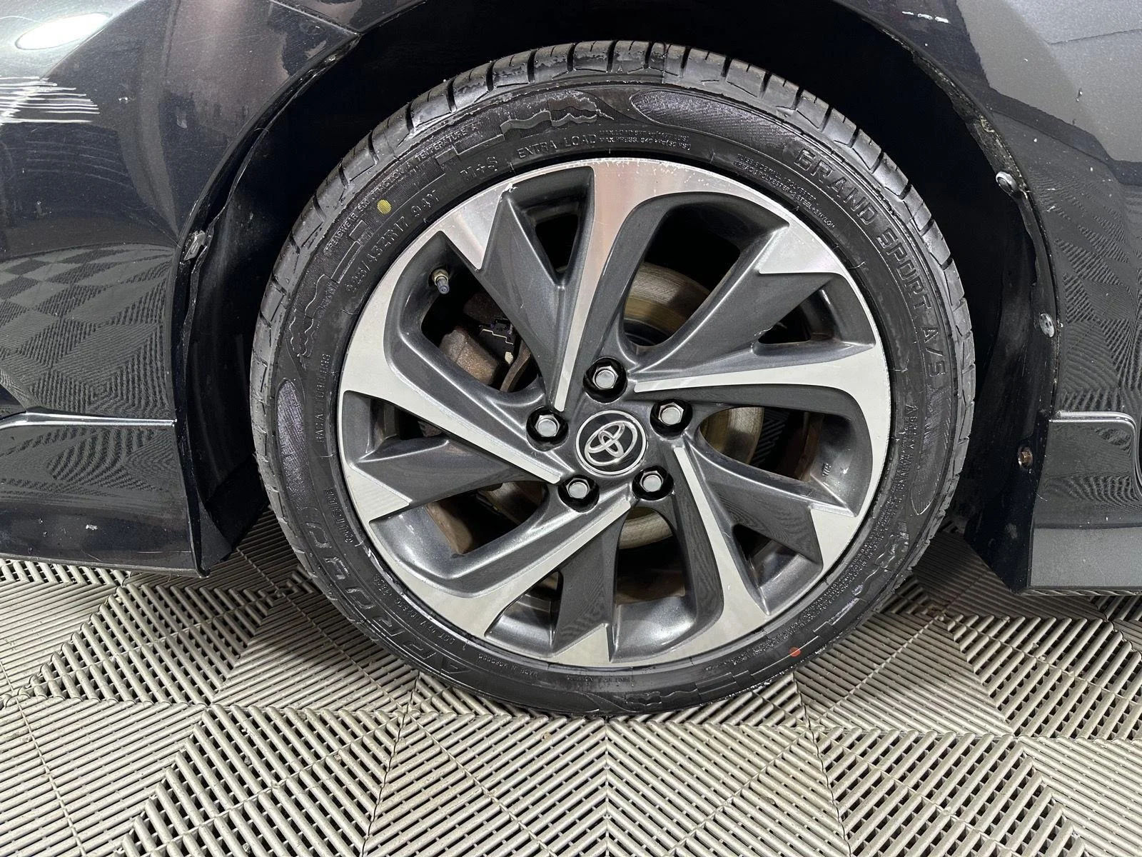 Used 2017 Black Sand Pearl Toyota  image 15