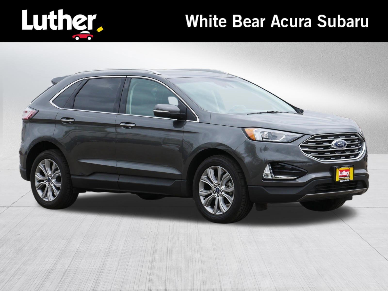 2019 Ford Edge Titanium's photo
