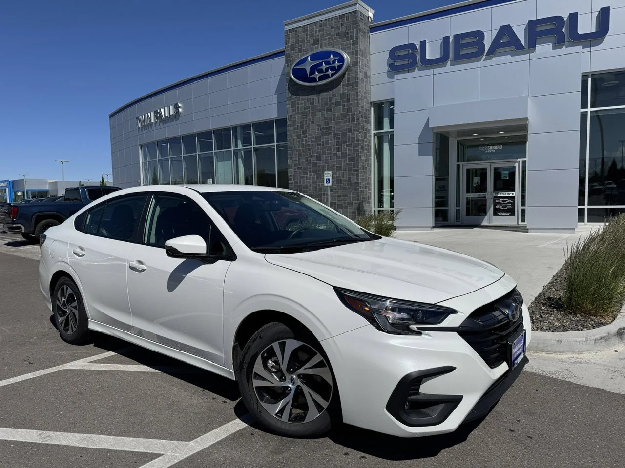 2025 Subaru Legacy Premium's photo
