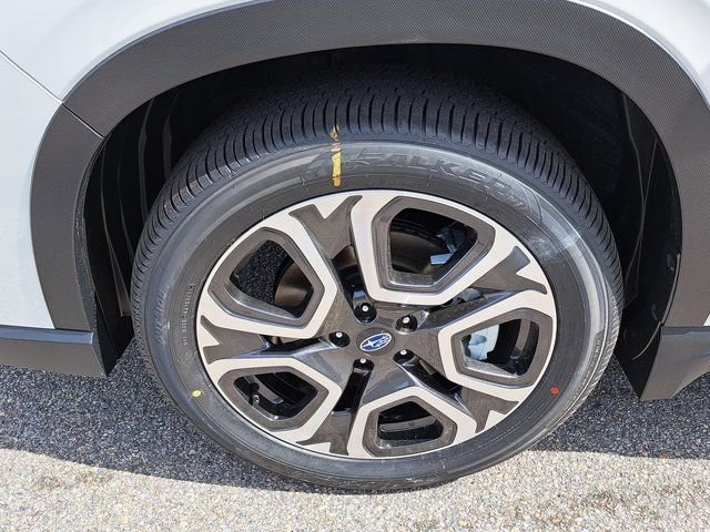 New 2026 CRYSTAL WHITE PEARL Subaru Touring 7-Passenger image 16