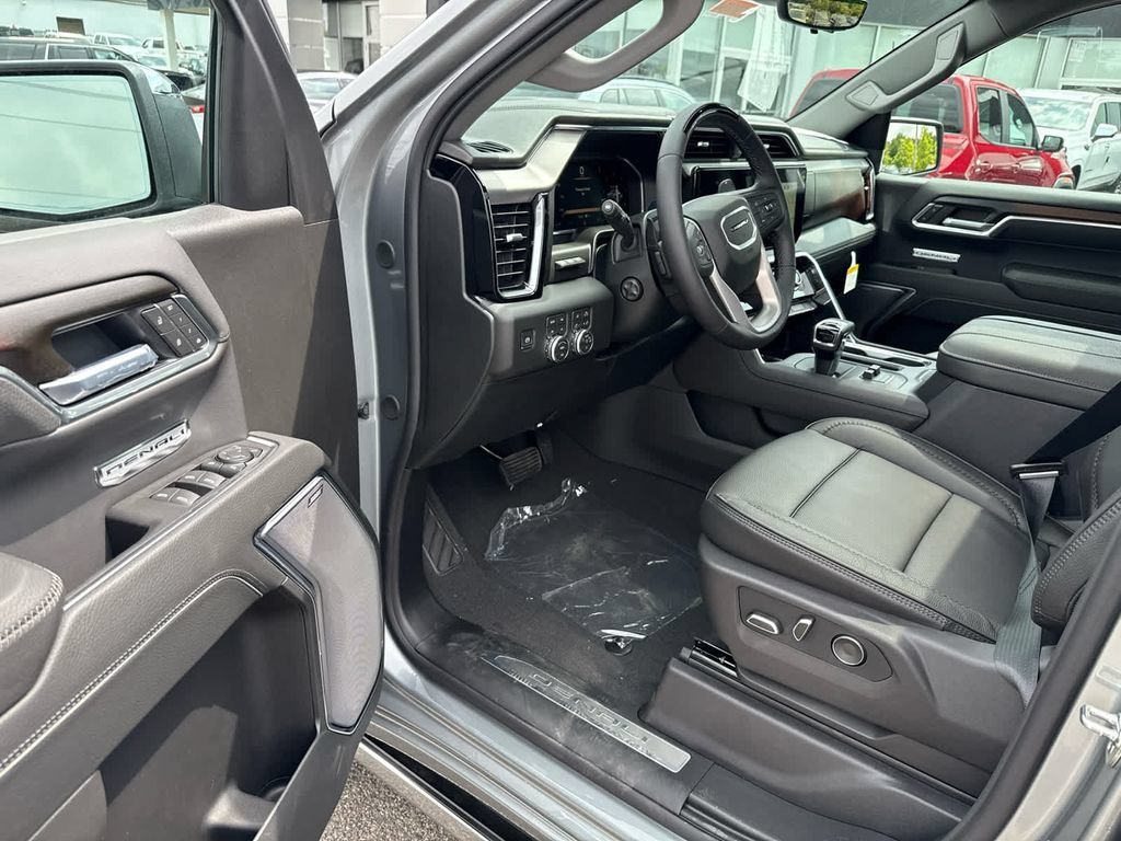2026 GMC Sierra 1500 Denali - Photo 13