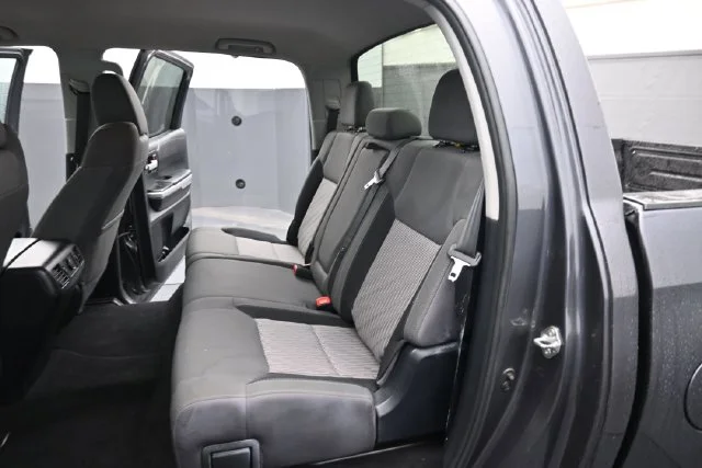 Used 2017 Magnetic Gray Metallic Toyota SR5 image 10