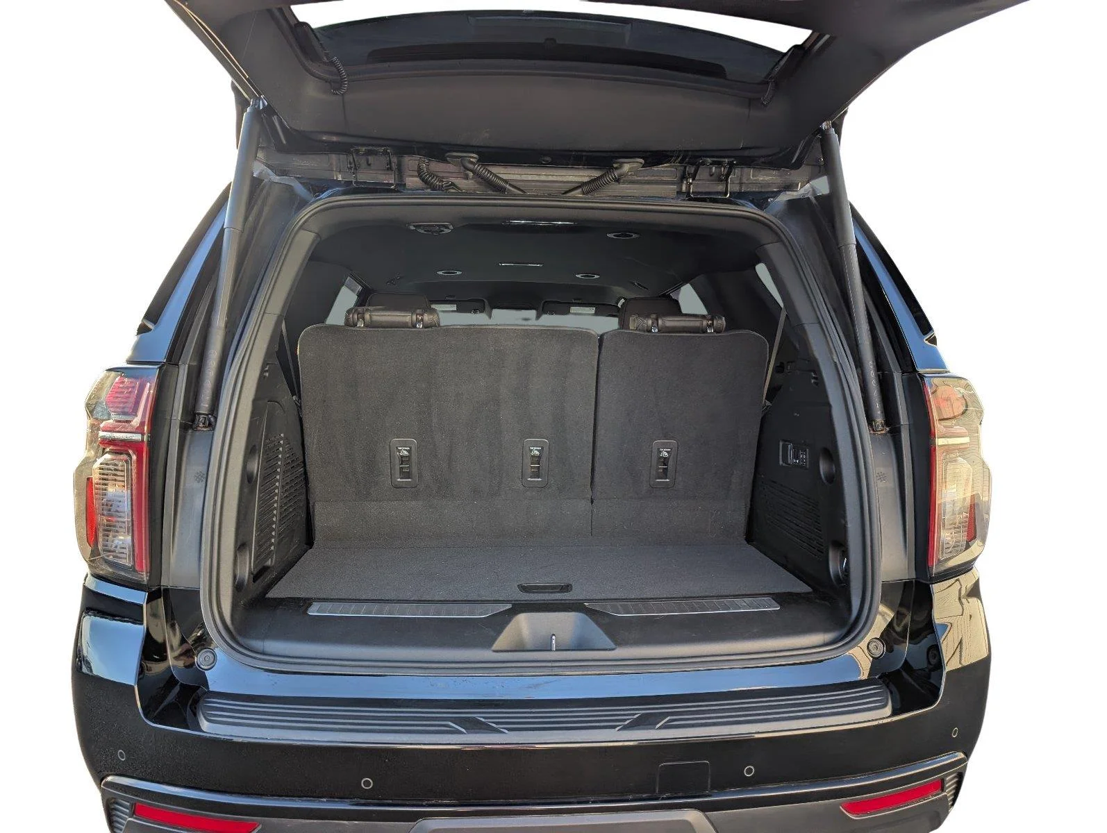 Used 2023 BLACK Chevrolet RST image 6