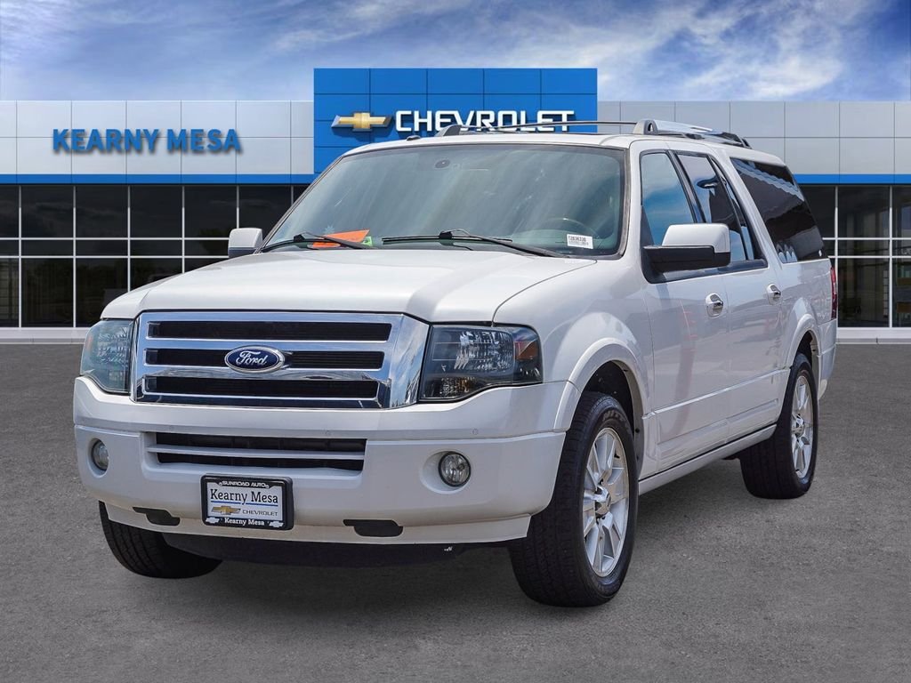 Used 2013 White Ford Limited image 3
