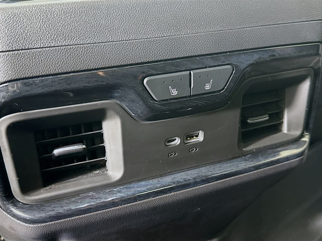 2024 Chevrolet Silverado 1500 ZR2 - Photo 30