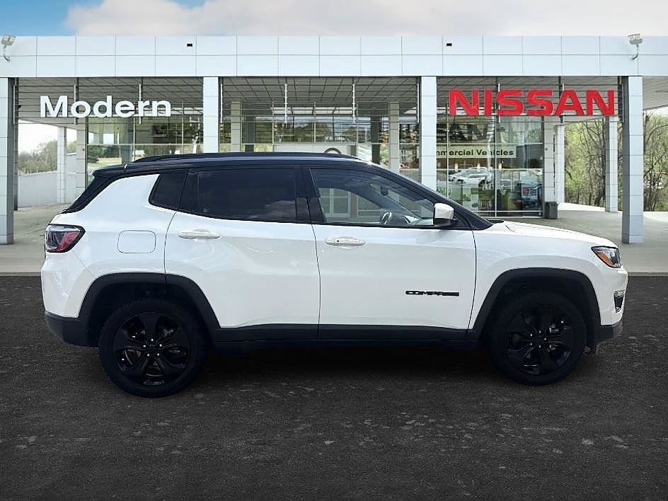 Used 2021 White Clearcoat Jeep Altitude image 6
