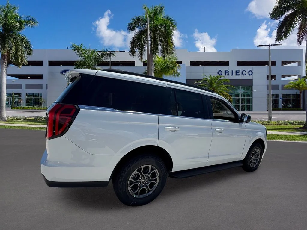New 2027 Star White Metallic Tri-Coat Ford Active image 7