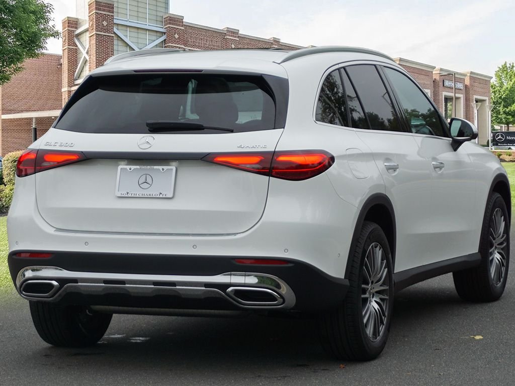 Used 2026 Polar White Mercedes-Benz GLC 300 image 6