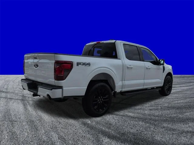 New 2026 Oxford White Ford XLT image 4