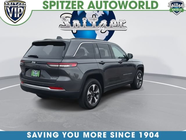 Certified Used 2025 Gray Jeep 4xe image 9