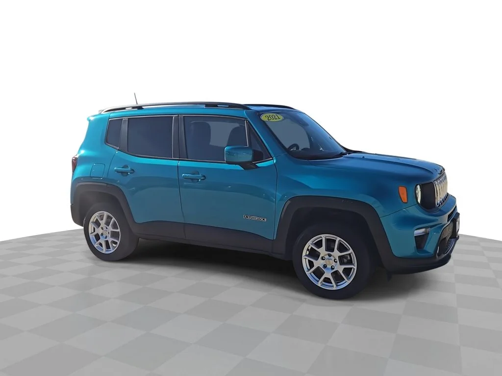 Used 2021 Jeep Renegade Latitude with VIN ZACNJDB14MPN34356 for sale in Sturgeon Bay, WI