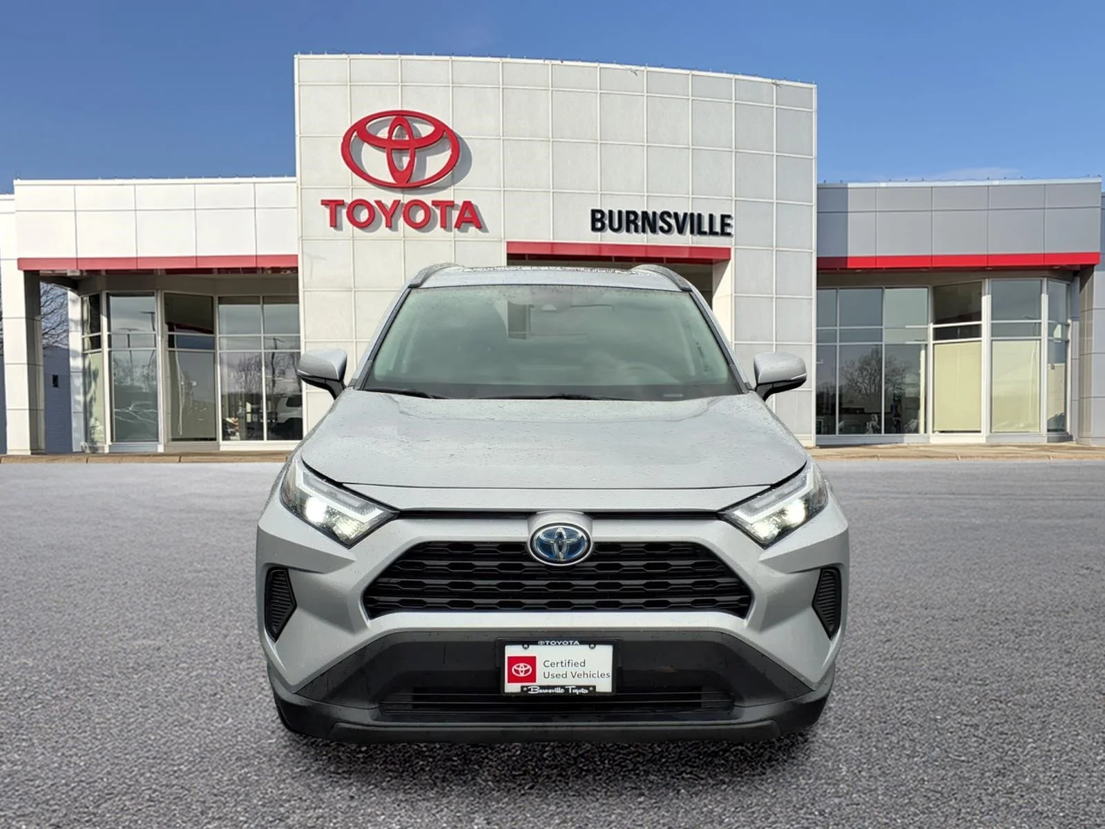 Certified Used 2023 Silver Toyota XLE image 9