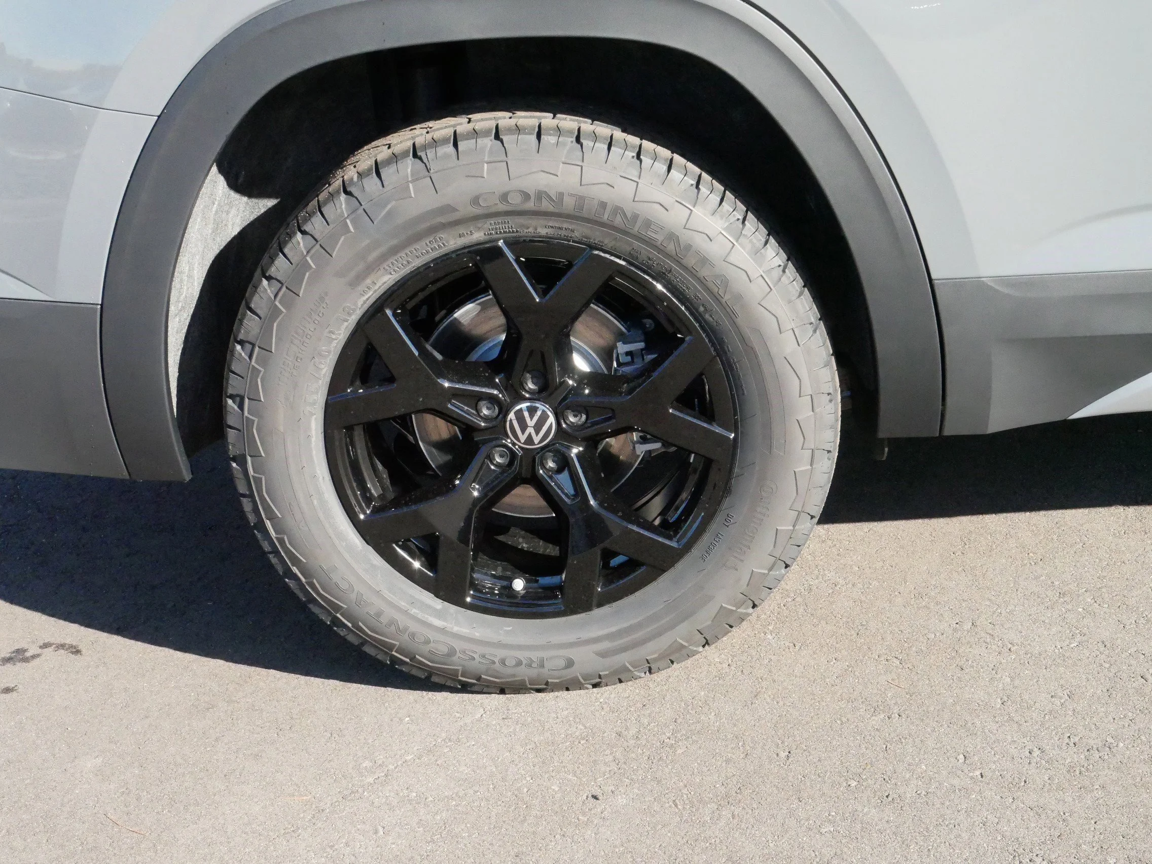 New 2026 Pure Gray Volkswagen 2.0T Peak Edition image 5