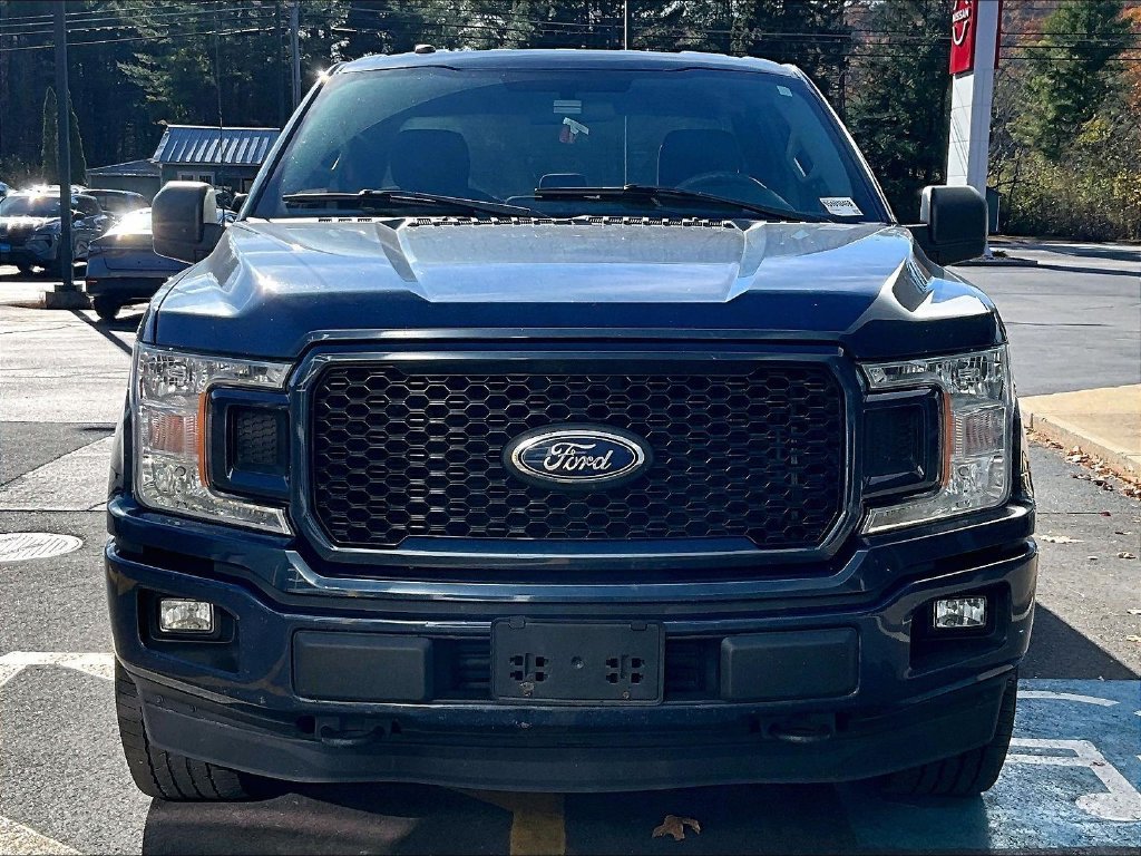 Used 2018 Blue Ford XL image 2