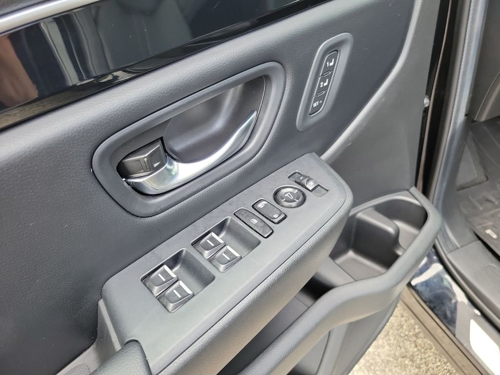 2024 Honda Pilot EX-L - Photo 22
