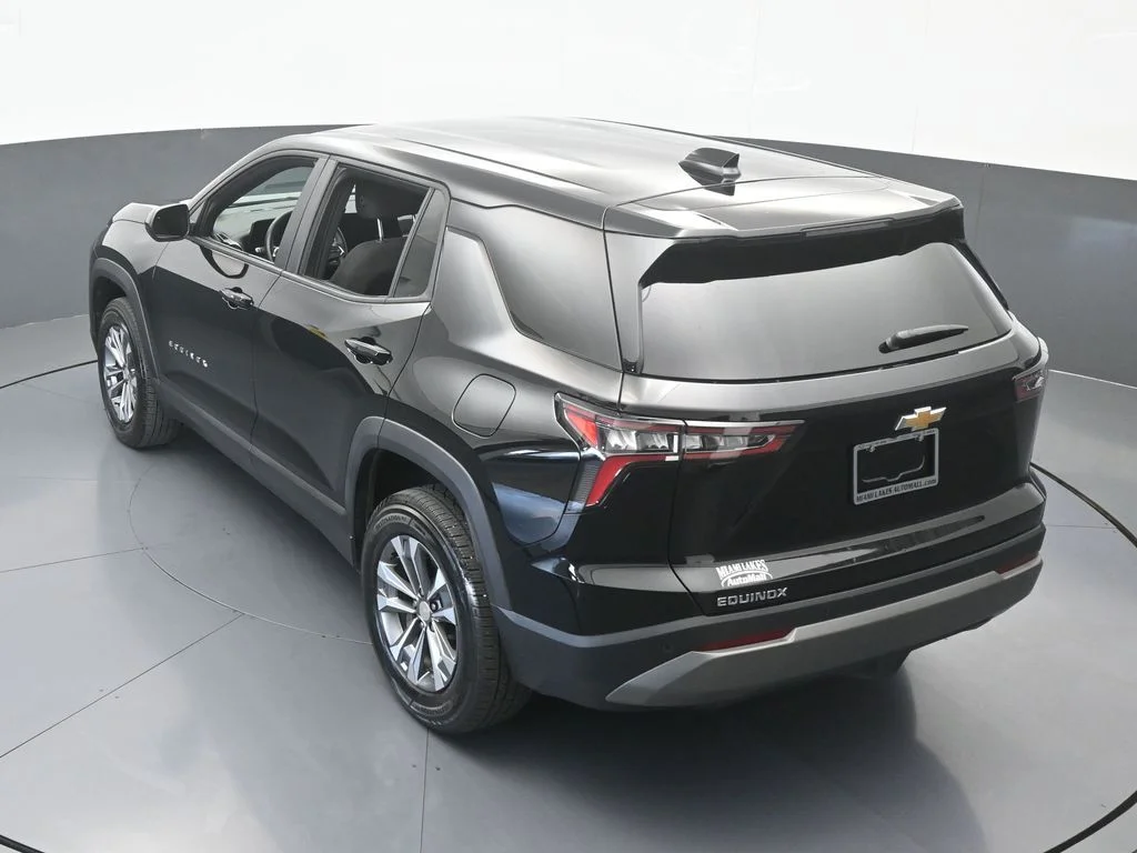 Used 2026 Mosaic Black Metallic Chevrolet LT image 44