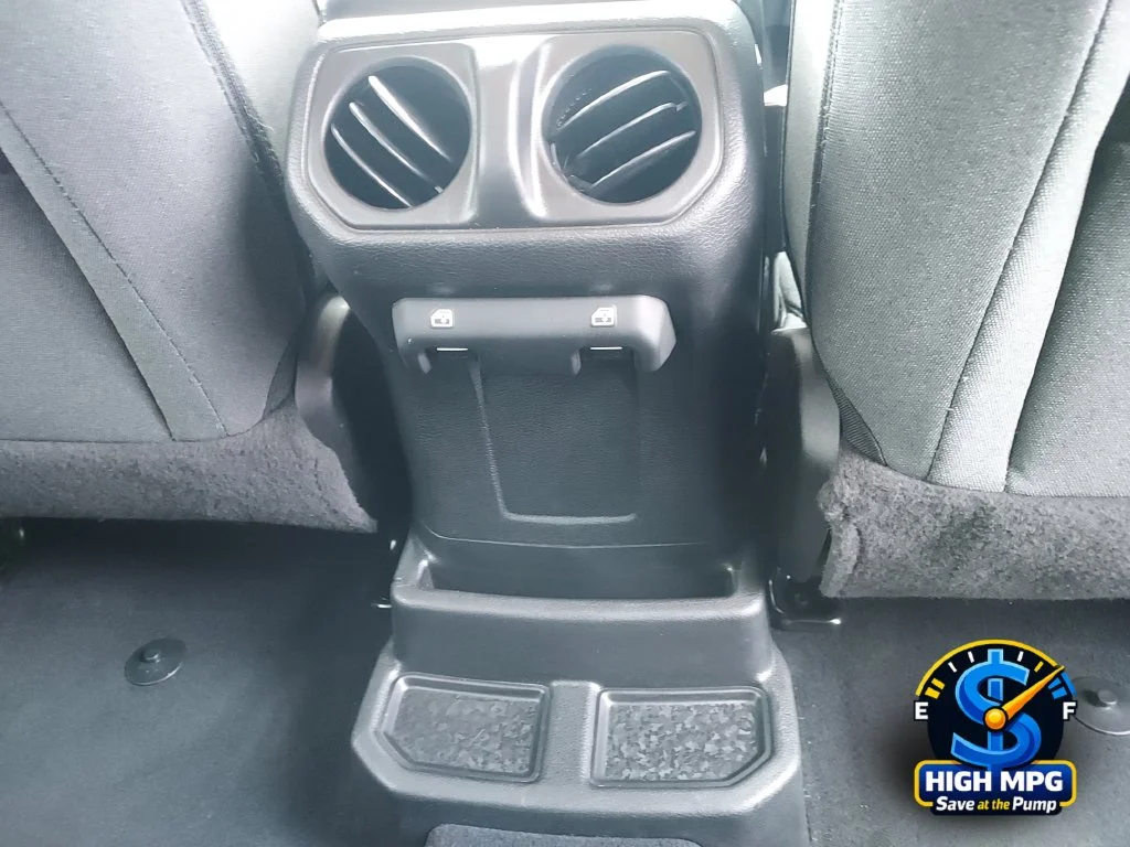 Used 2024 Silver Jeep Sport S 4xe image 25