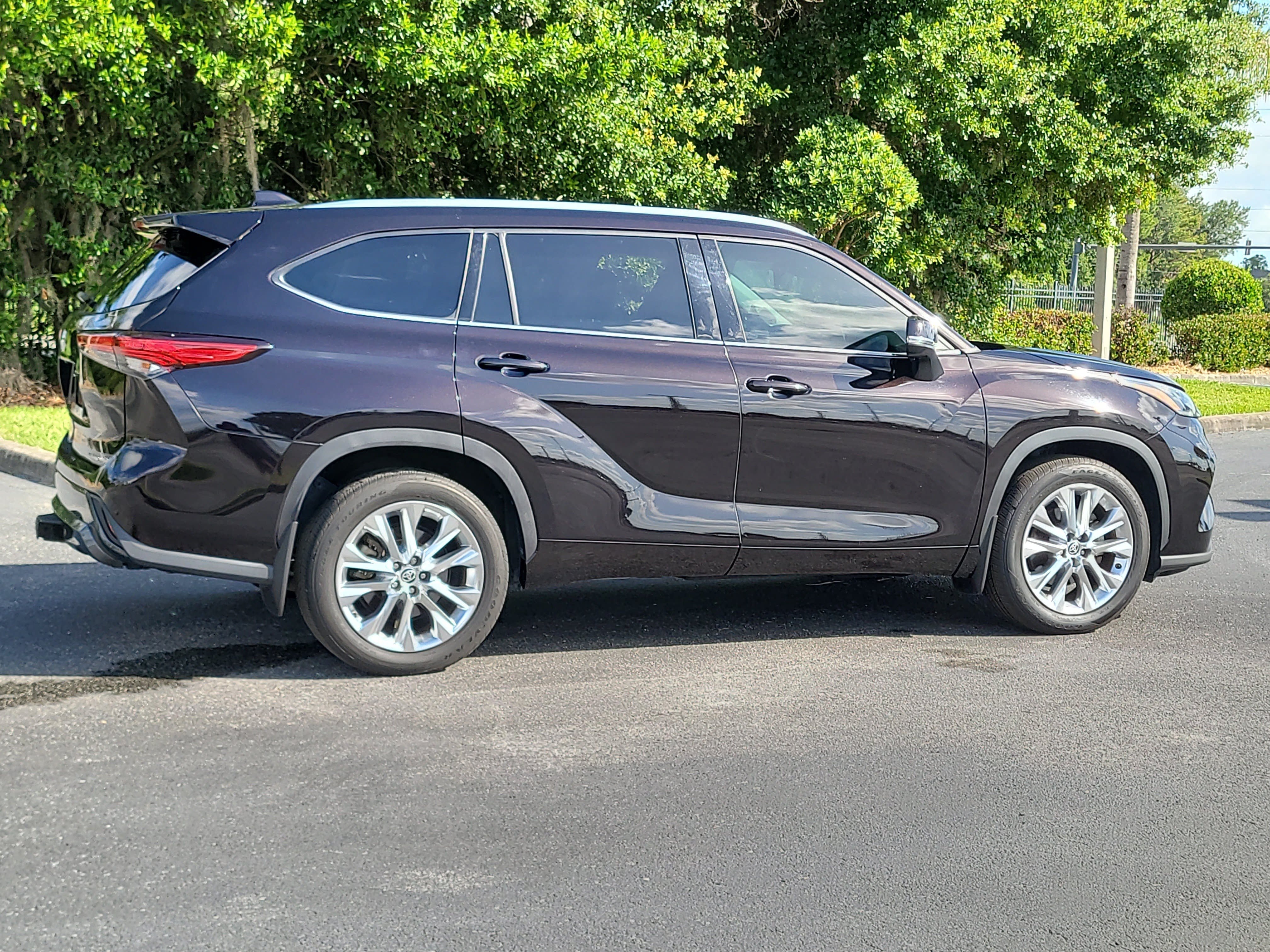 Used 2021 Amber Toyota Limited image 7