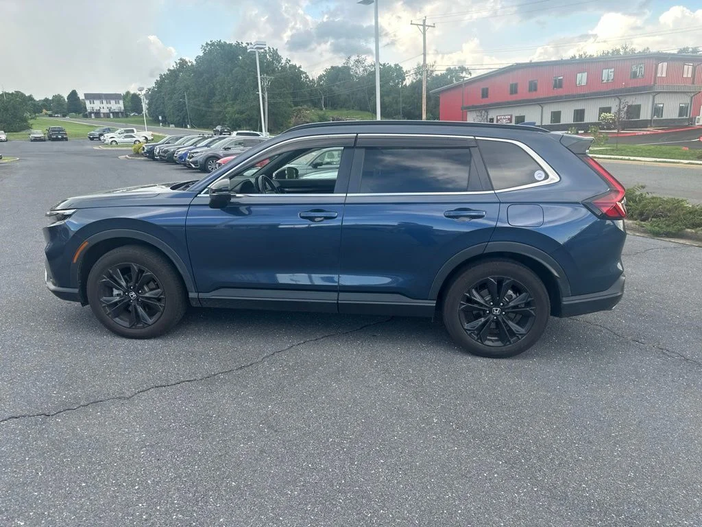 Used 2024 Canyon River Blue Metallic Honda Sport Touring image 8