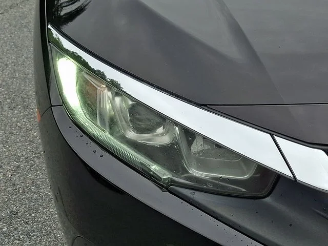 Used 2016 Black Honda EX-L image 11
