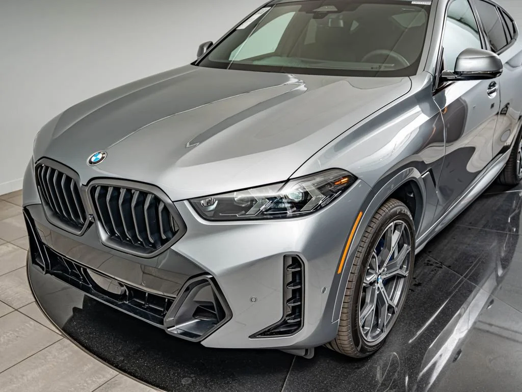 New 2027 Gray Metallic BMW xDrive40i image 14