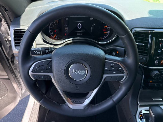 Used 2021 Silver Jeep Laredo X image 11