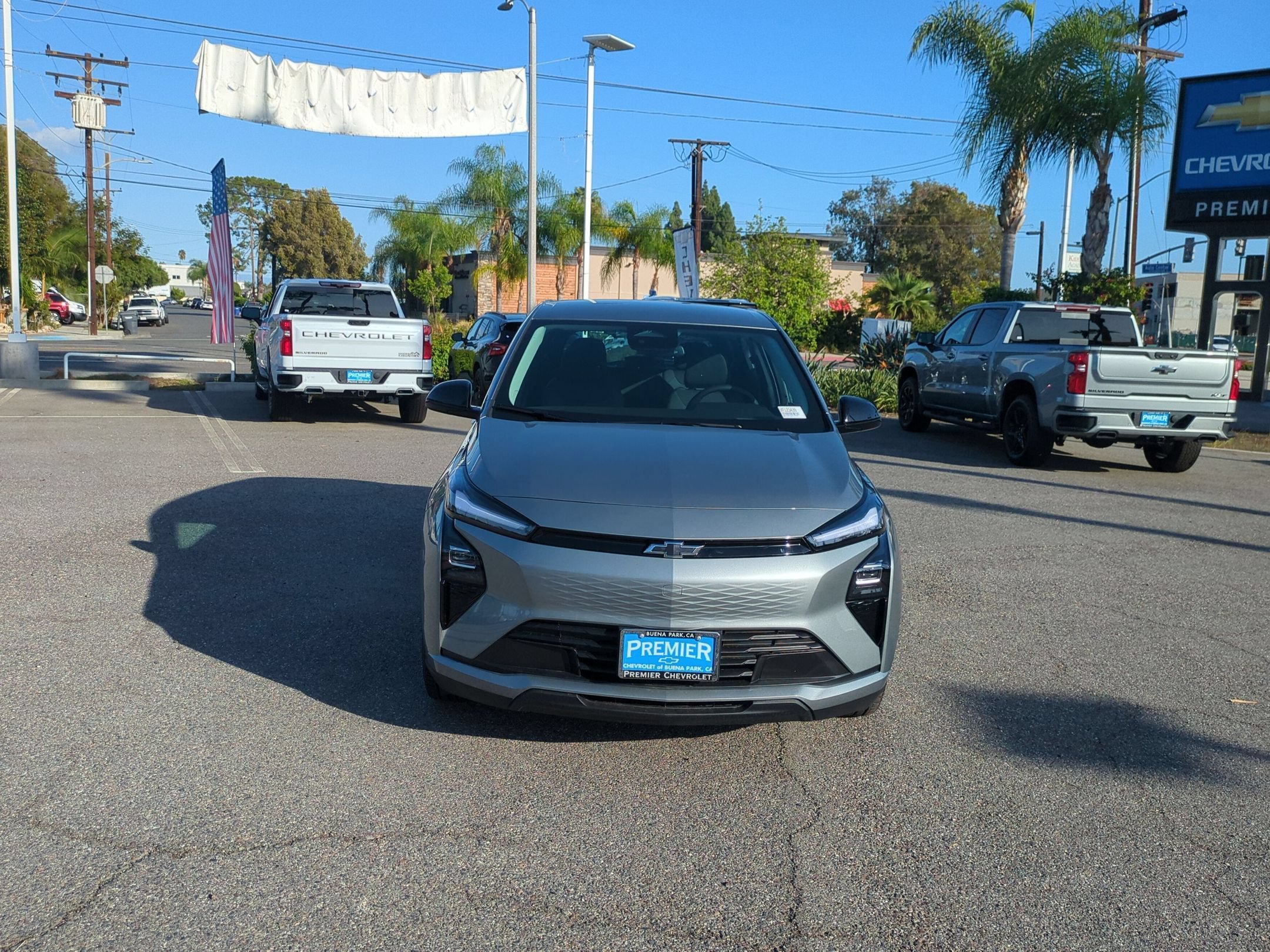 2027 Chevrolet Bolt LT - Photo 8