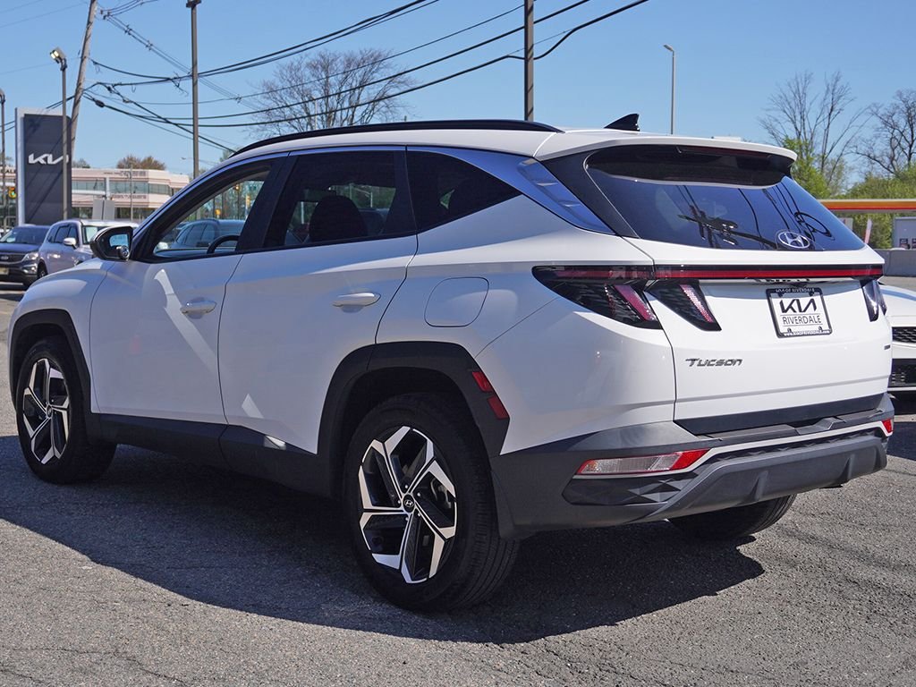 Used 2023 White Hyundai SEL image 10