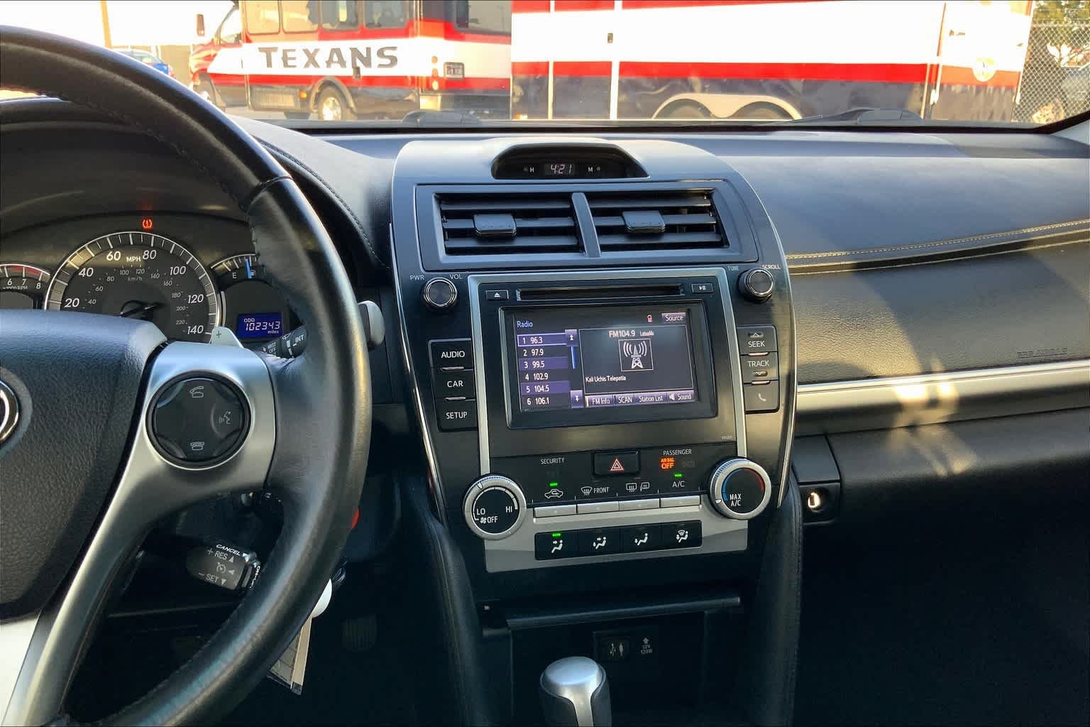 Used 2014 Attitude Black Metallic Toyota XLE image 7