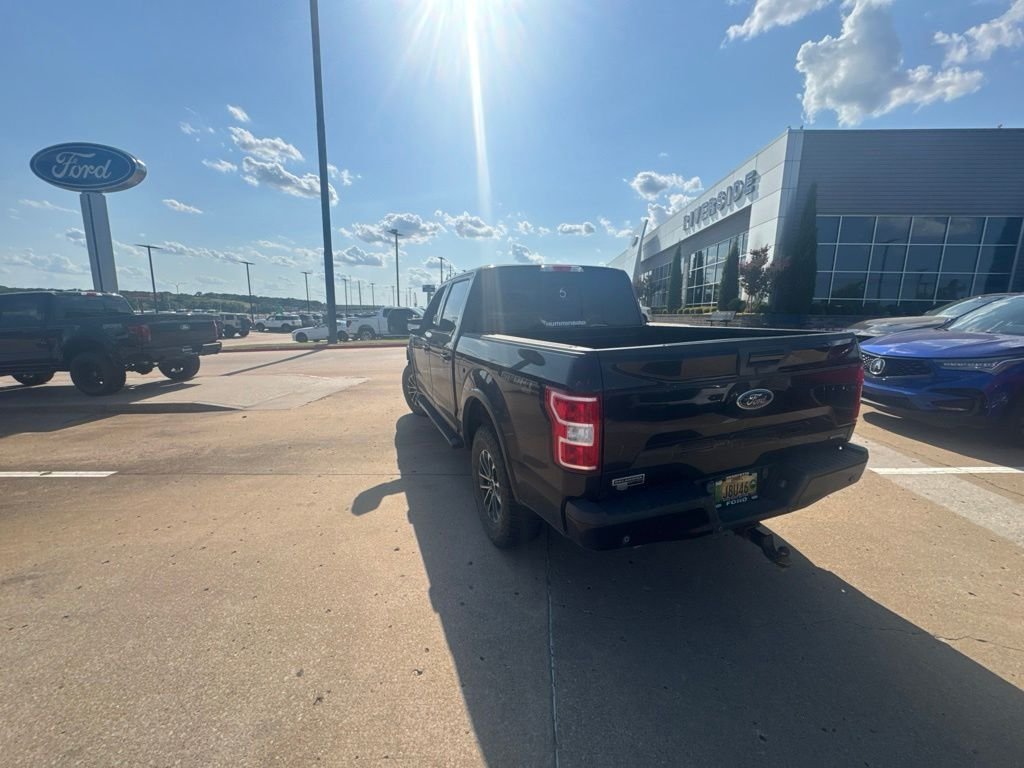 Used 2018 Shadow Black Ford XLT image 2